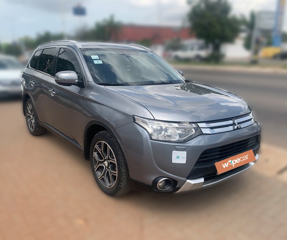 Mitsubushi Outlander 2015